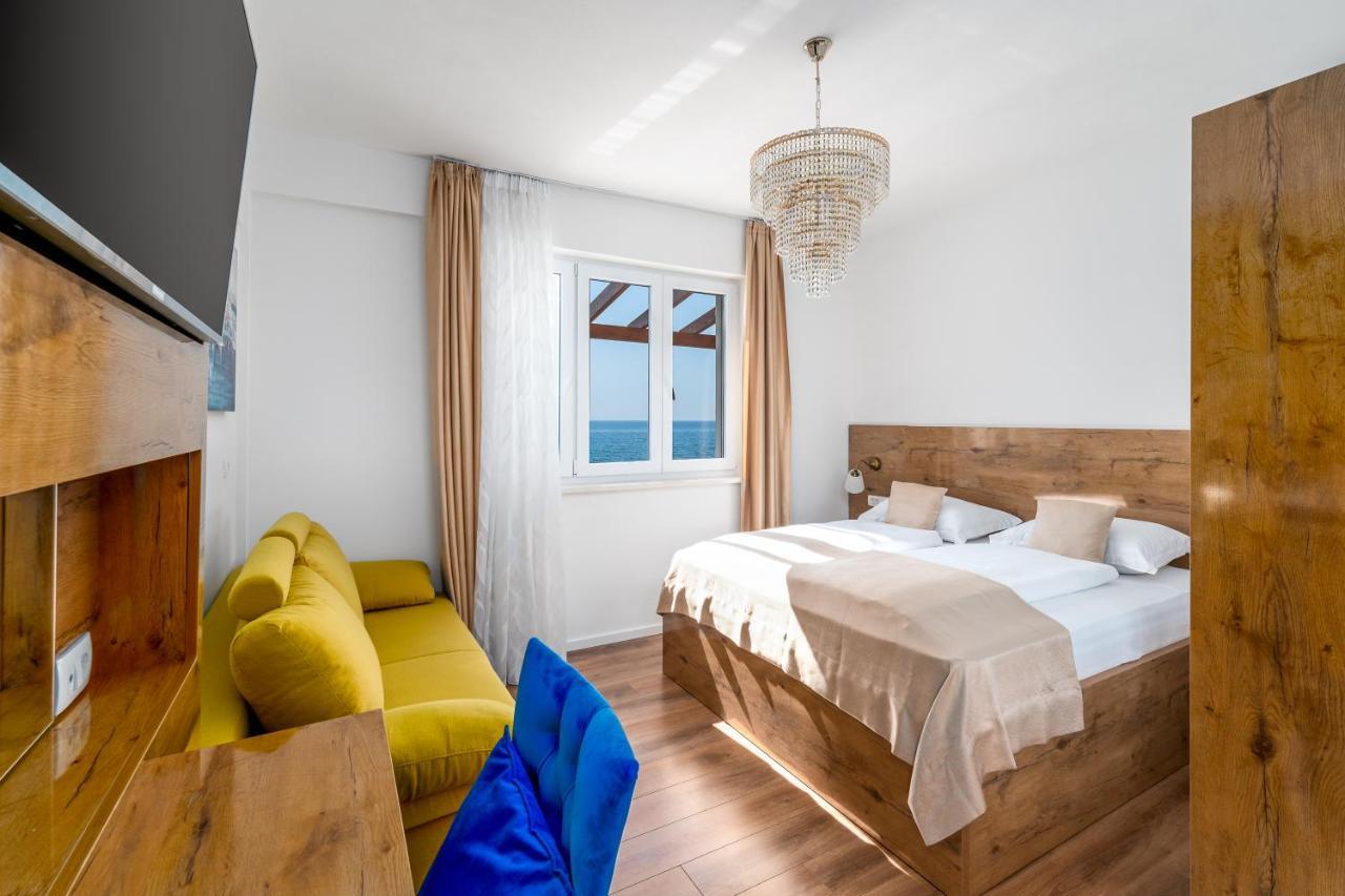 Rooms Vedrana (Adults Only) Podstrana Rom bilde
