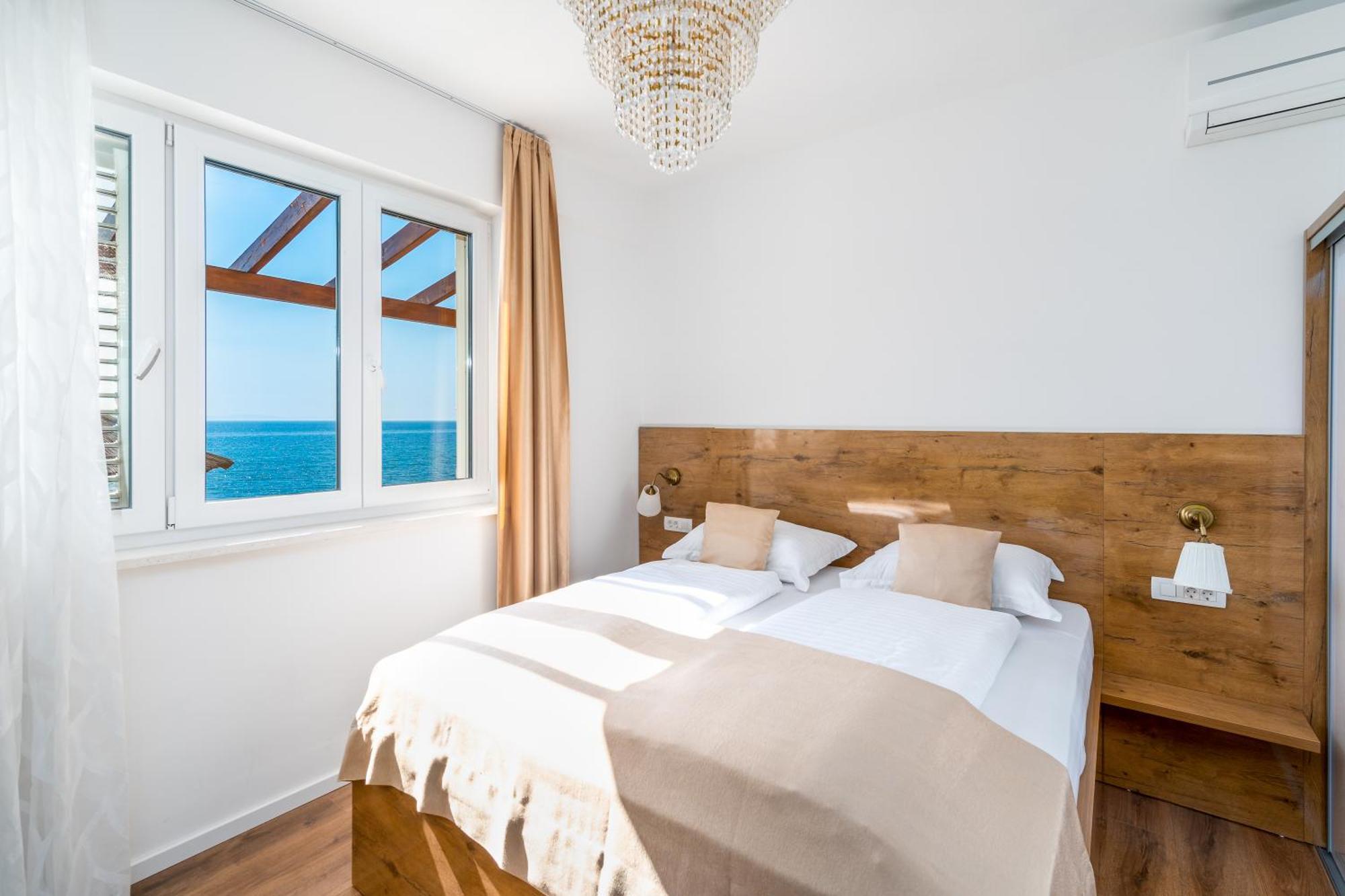 Rooms Vedrana (Adults Only) Podstrana Rom bilde